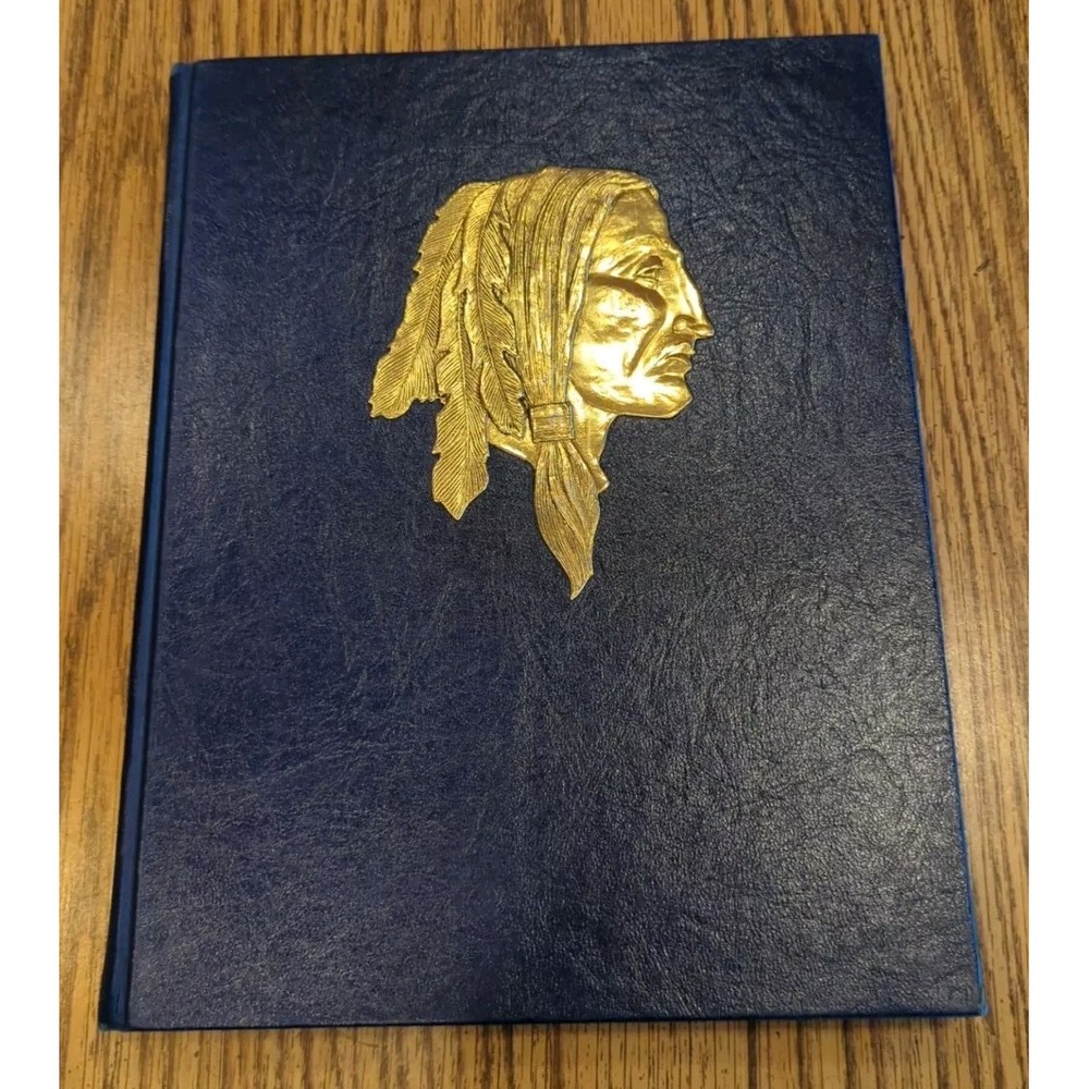1976 Mohawk Trail Regional High School Shelburne Falls, Mass Massamet Yearbook